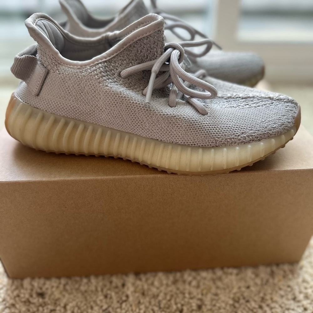 Yeezy Boost sesame Sneakers size 4.5 - Picture 5 of 5